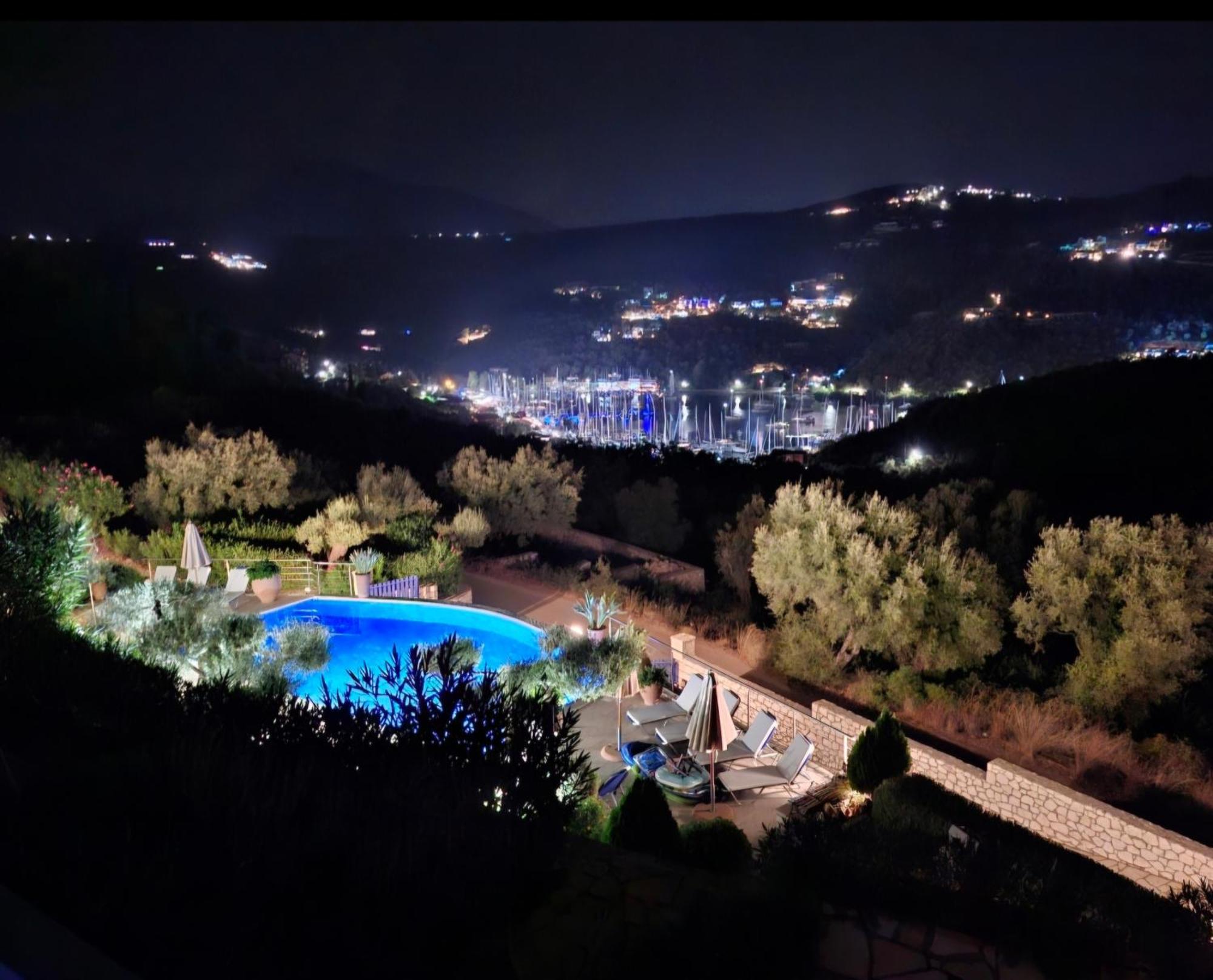 Villas Amantea- Four Villas With Big Pool And Infinity Pool Sívota Eksteriør billede